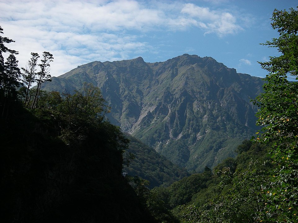 ภูเขาทานิงาวะ — Mount Tanigawa