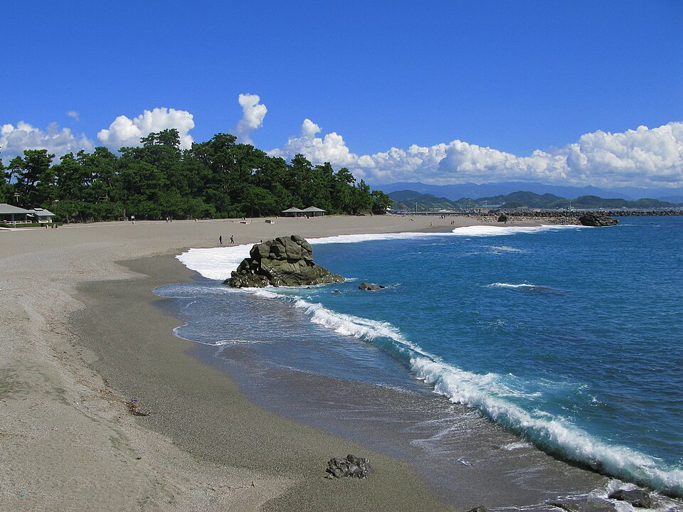 หาดคัตสึระฮามะ — Katsurahama