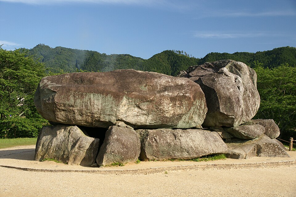 อาสุกะ — Ishibutai Kofun