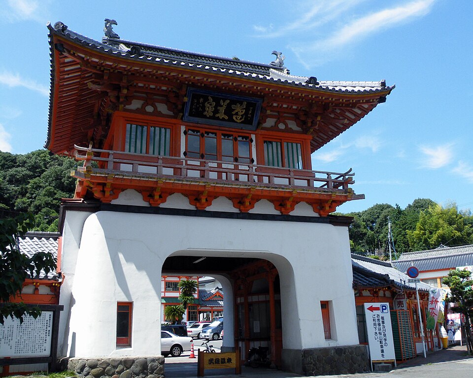 ทาเคโอะอนเซ็น — Takeo Onsen